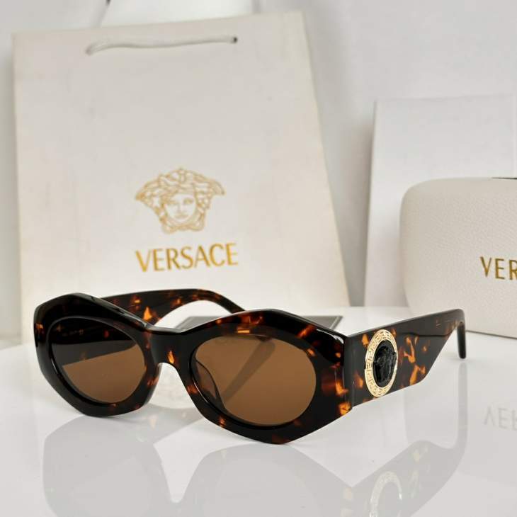 Picture of Versace Sunglasses _SKUfw79399122fw